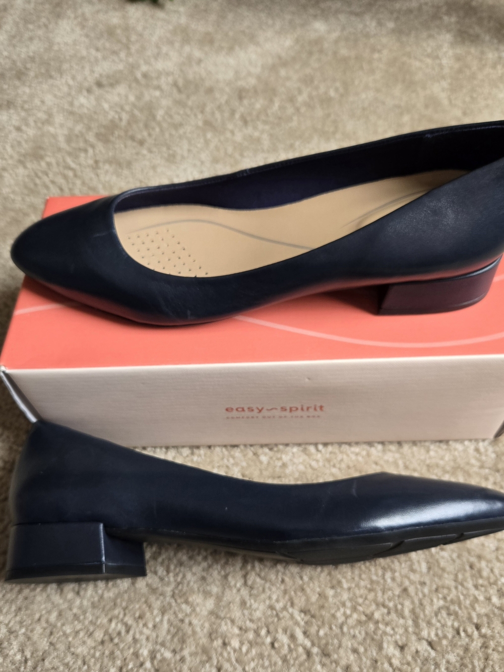 Easy Spirit Navy Low Block Heel Pointed Toe Flats